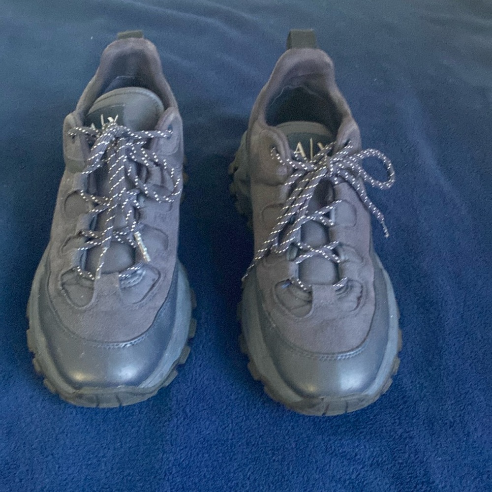 Navy blue Armani exchange shoes!!!